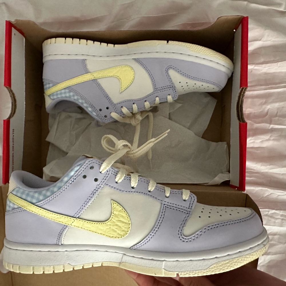 Nike dunks - Picture 3 of 4